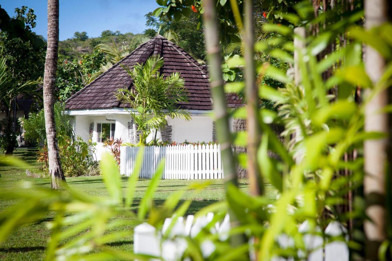 Galley Bay Resort & Spa (Adults Only) Five Islands Village Værelse billede